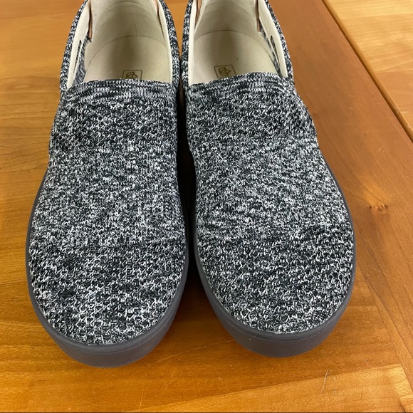 Spenco Coastal style mesh slip ons 7 - Picture 3 of 9